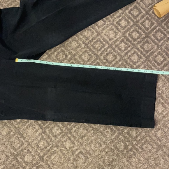 J.Crew Straight Leg Capri Pants - Picture 3 of 9